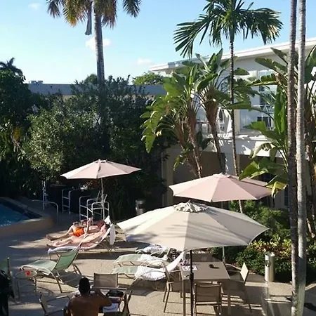Hotel Grand Palm Plaza